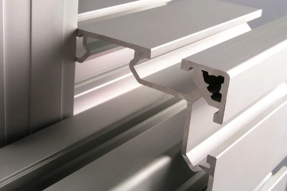 environmental impact of recycling aluminium in australia
