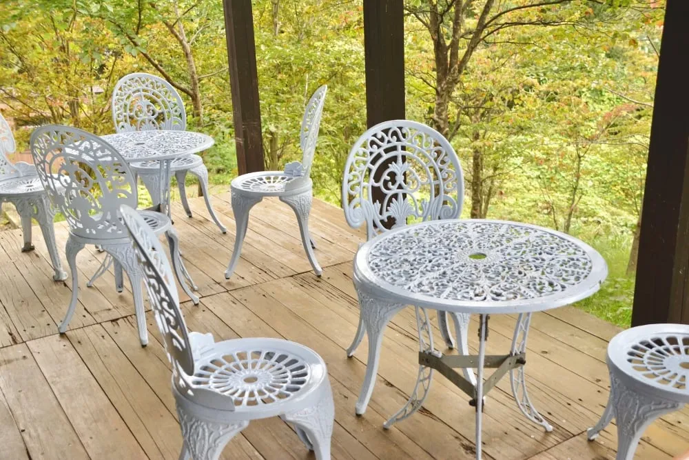 the best types of aluminium outdoor furniture for australian lifestyles