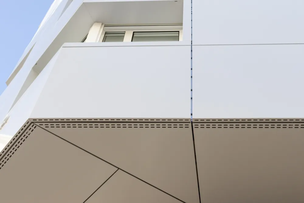 Light grey aluminium cladding